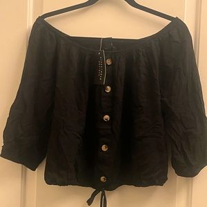 NWT Street Society OFF THE SHOULDER TOP Medium